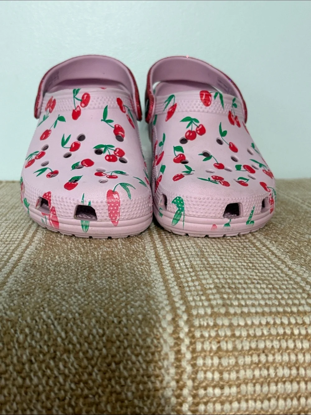 CROCS Class Kids Pink Cherry-Print Clogs with Red Glitter Heel Strap.  Size-2